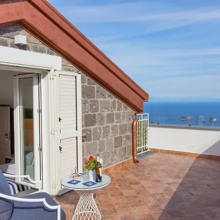 Yourhome - Relais Loggia Li Galli Massa Lubrense