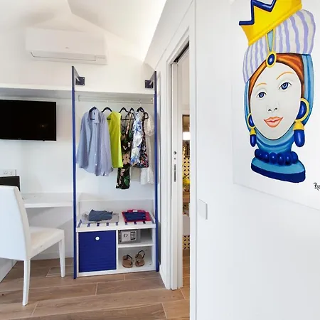 Yourhome - Relais Loggia Li Galli *