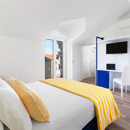 Yourhome - Relais Loggia Li Galli