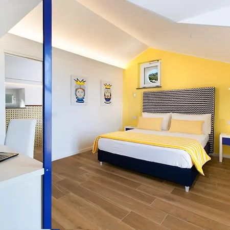 Yourhome - Relais Loggia Li Galli *