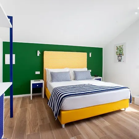 Guest house Yourhome - Relais Loggia Li Galli Massa Lubrense